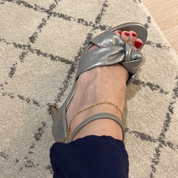 Clarks - Picture 3 of 3